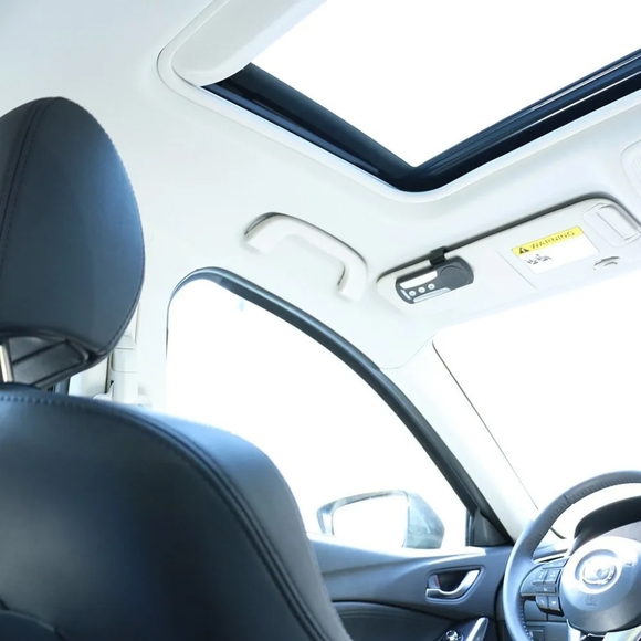 Armor All Handsfree Bluetooth Speakerphone w/ Visor Clip - Picture 7 of 7